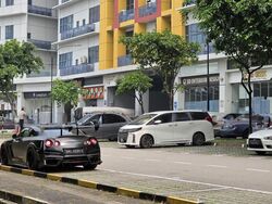 Tradehub 21 (D22), Factory #630593661